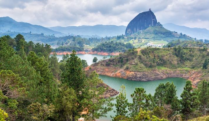 Bogotá, Medellin e Cartagena com noite grátis!