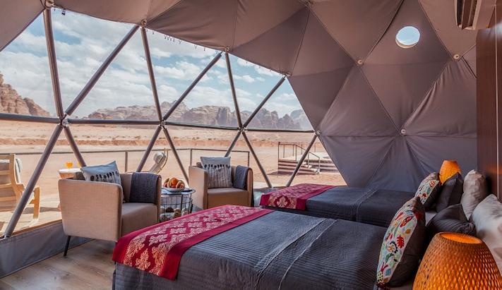 Uma viagem à Jordânia com experiência em tenda marciana no deserto